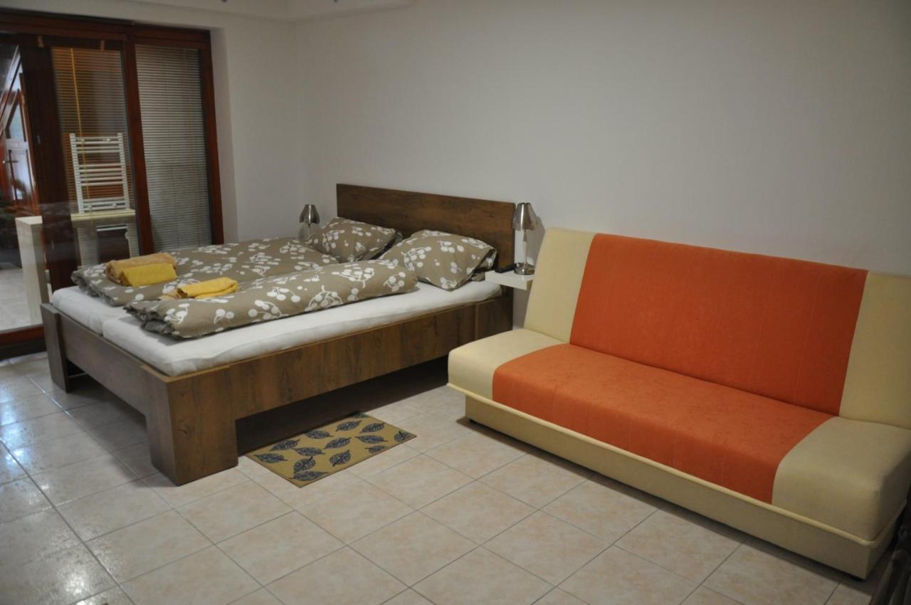 Penzion Kimex Znojmo Extérieur photo